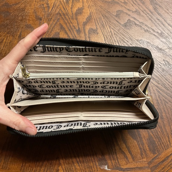 Juicy Couture Black Leather Keychain - Picture 8 of 9